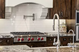 10489 E Greythorn Dr, Scottsdale, AZ 85262 - Photo 14