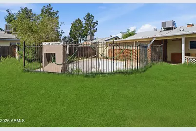 7149 W Wilshire Drive, Phoenix, AZ 85035 - Photo 22