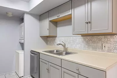 5035 N 17th Avenue #110, Phoenix, AZ 85015 - Photo 6