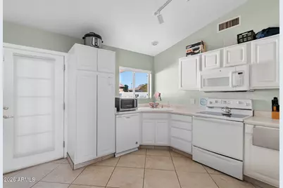 1258 E Manor Drive, Casa Grande, AZ 85122 - Photo 10