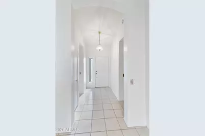 6851 S Coral Gable Drive, Chandler, AZ 85249 - Photo 4