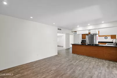 3833 E Desert Cove Avenue, Phoenix, AZ 85028 - Photo 12