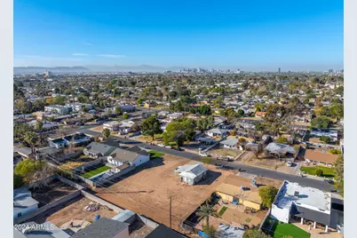 2627 N 30th Place, Phoenix, AZ 85008 - Photo 24