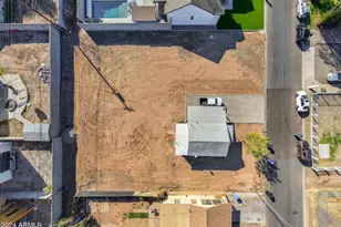 2627 N 30th Pl, Phoenix, AZ 85008 - Photo 26