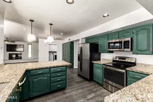 2021 E Pegasus Dr, Tempe, AZ 85283 - Photo 10