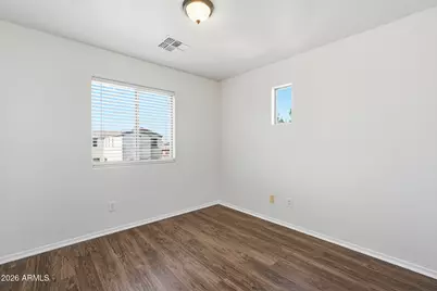 7221 S 37th Drive, Phoenix, AZ 85041 - Photo 30