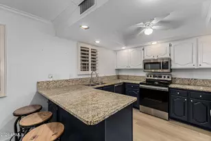 4303 E Cactus Rd, Phoenix, AZ 85032 - Photo 12