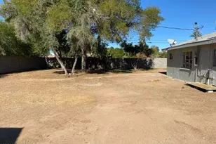 2642 N 31st St, Phoenix, AZ 85008 - Photo 12