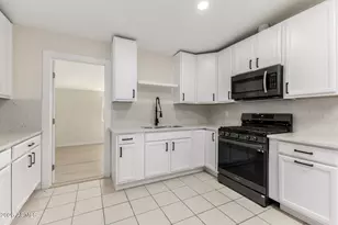 4743 W Cypress St, Phoenix, AZ 85035 - Photo 10