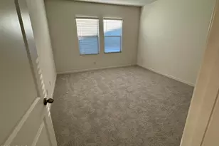 10047 W Devonshire Ave, Phoenix, AZ 85037 - Photo 4