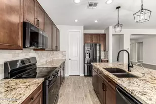 19744 W Sherman St, Buckeye, AZ 85326 - Photo 20