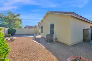 1074 E Arabian Dr, Gilbert, AZ 85296 - Photo 34