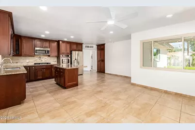 3507 N Apache Way, Scottsdale, AZ 85251 - Photo 12