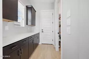 2209 E Fallen Leaf Ln, Phoenix, AZ 85024 - Photo 12