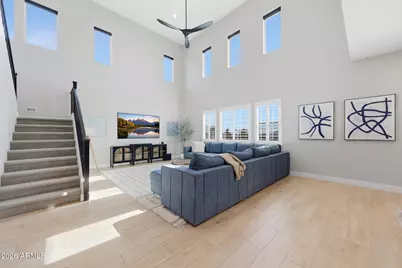 2209 E Fallen Leaf Lane, Phoenix, AZ 85024 - Photo 8