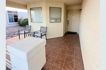 105 W Dexter Way, San Tan Valley, AZ 85143 - Photo 2