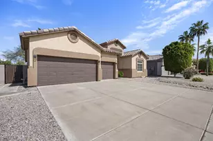 928 W Juniper Ave, Gilbert, AZ 85233 - Photo 44