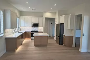 928 W Juniper Ave, Gilbert, AZ 85233 - Photo 42