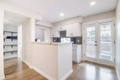 1449 E Highland Avenue #25, Phoenix, AZ 85014 - Photo 6