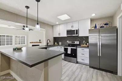 2612 N 31st Street, Phoenix, AZ 85008 - Photo 1