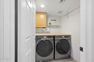 4350 E Winchcomb Dr, Phoenix, AZ 85032 - Photo 28