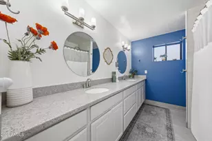 4350 E Winchcomb Dr, Phoenix, AZ 85032 - Photo 22