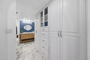 4350 E Winchcomb Dr, Phoenix, AZ 85032 - Photo 16