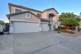 7514 W Encinas Ln, Phoenix, AZ 85043 - Photo 2