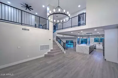 7514 W Encinas Lane, Phoenix, AZ 85043 - Photo 8