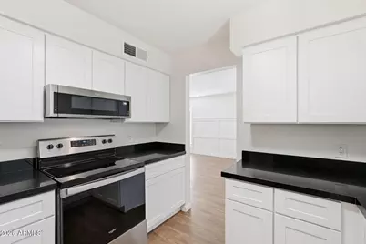 231 N Robson Street #Apt 7, Mesa, AZ 85201 - Photo 12