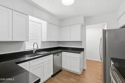 231 N Robson Street #Apt 7, Mesa, AZ 85201 - Photo 1