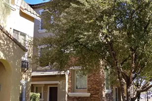 105 W Commerce Ct, Gilbert, AZ 85233 - Photo 2