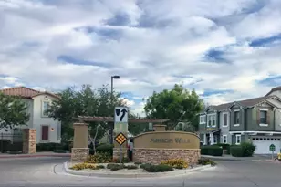 105 W Commerce Ct, Gilbert, AZ 85233 - Photo 20