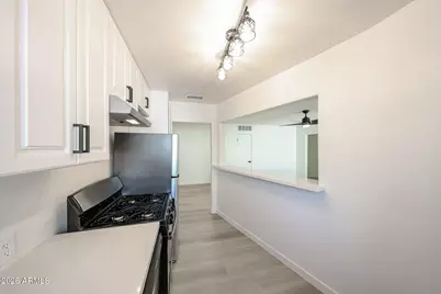 2945 N 19th Avenue #Unit 67, Phoenix, AZ 85015 - Photo 12