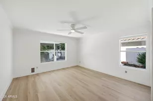 2560 N Lindsay Rd, Mesa, AZ 85213 - Photo 18