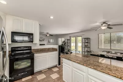 5697 S 237th Drive, Buckeye, AZ 85326 - Photo 8