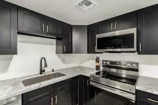 2040 S Longmore, Mesa, AZ 85202 - Photo 12