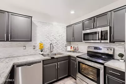 15634 N 29th Way, Phoenix, AZ 85032 - Photo 8