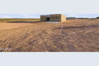 38253 W Missouri Avenue, Tonopah, AZ 85354 - Photo 2