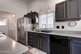 724 W Palomino Dr, Chandler, AZ 85225 - Photo 16