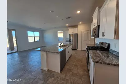 21110 N Blue Agave Drive, Maricopa, AZ 85138 - Photo 8