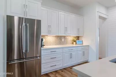 2090 E Melrose Street, Gilbert, AZ 85297 - Photo 6