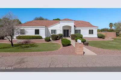 2090 E Melrose Street, Gilbert, AZ 85297 - Photo 1