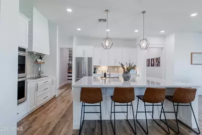 2090 E Melrose Street, Gilbert, AZ 85297 - Photo 8