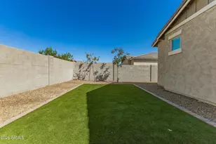 17322 W Valentine St, Surprise, AZ 85388 - Photo 8