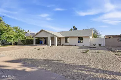 2741 E Sylvia Street, Phoenix, AZ 85032 - Photo 2