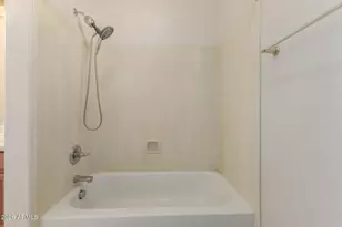 8690 W Morten Ave, Glendale, AZ 85305 - Photo 26