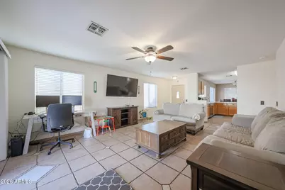 6827 N 77th Drive, Glendale, AZ 85303 - Photo 6