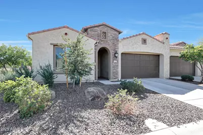 16907 W Holly Street, Goodyear, AZ 85395 - Photo 2
