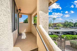 7008 E Gold Dust Ave, Paradise Valley, AZ 85253 - Photo 4